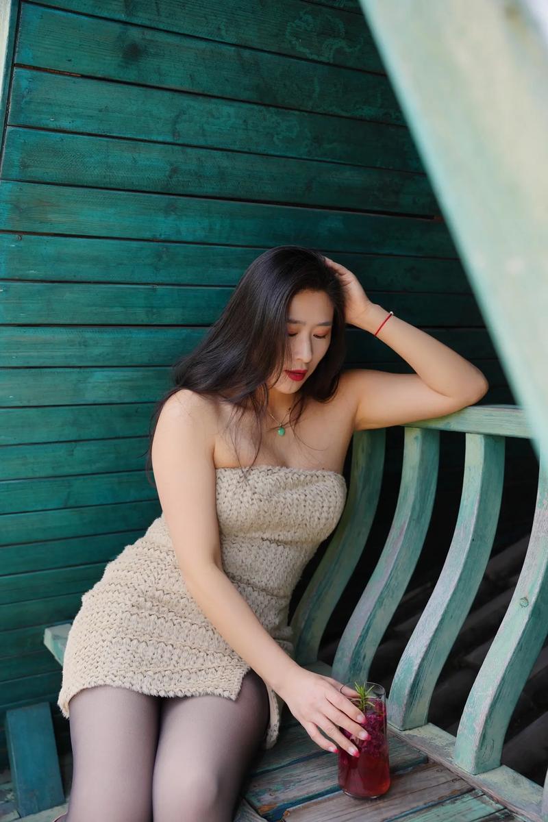 日美女逼操美女穴的相关介绍