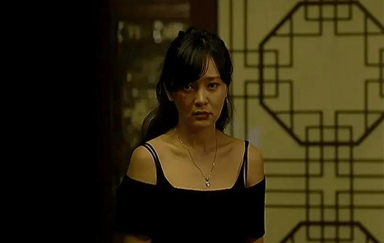 成人黄色电影院的相关介绍