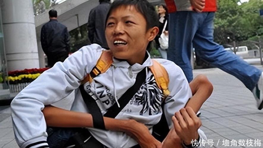 欧美激情αv一区二区三区的相关介绍
