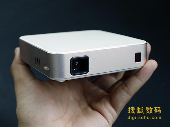 激情久久av影院的相关介绍