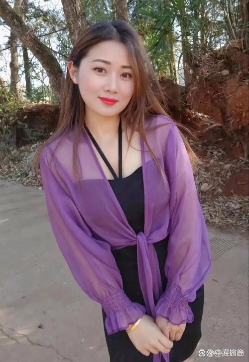 亚洲少妇20p的相关介绍