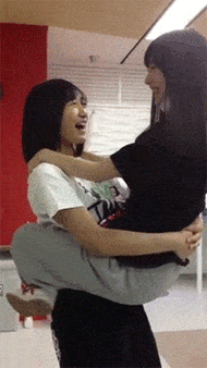 美女老师啪啪啪的相关介绍
