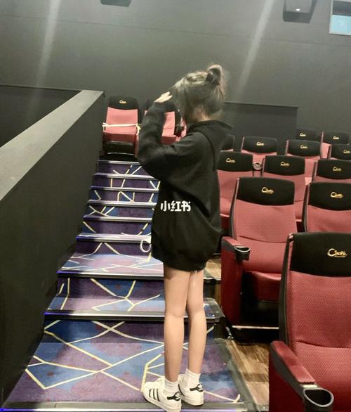 人妻熟女综合在线的相关介绍