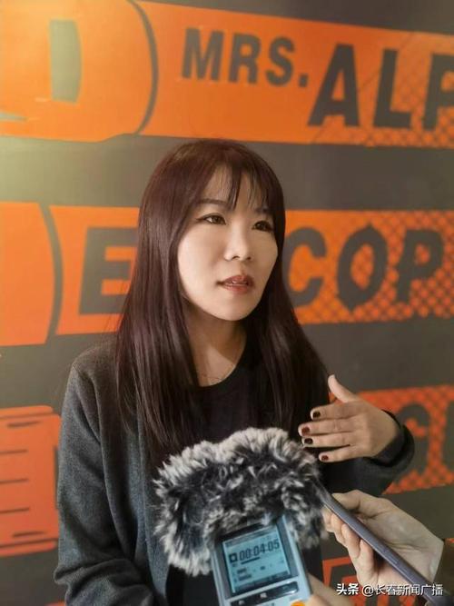 性感人妻饥渴的相关介绍