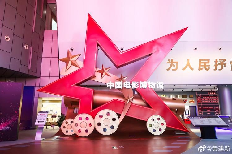 爆操美女老师视频的相关介绍