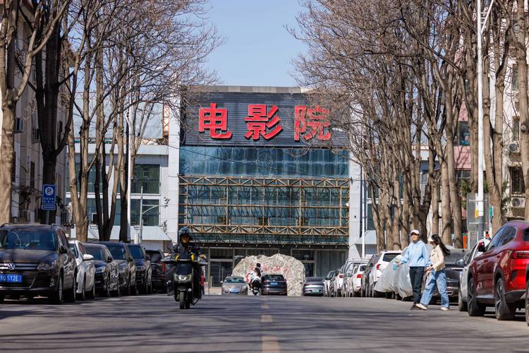 欧美人妻+欧美熟女的相关介绍