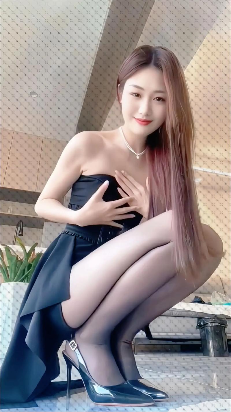 动漫男女黄的相关介绍