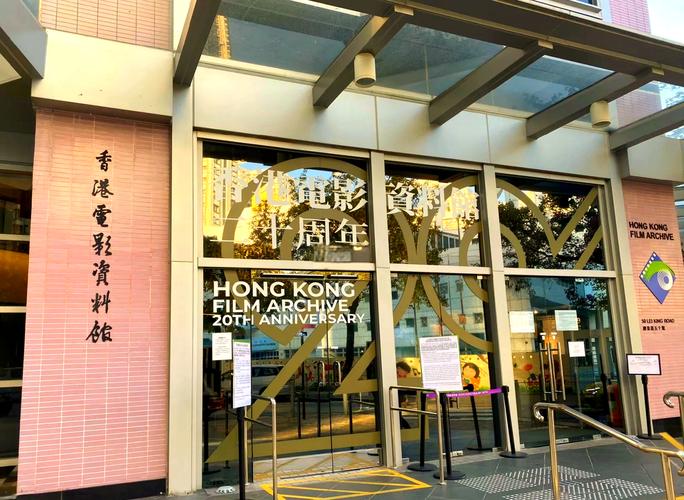 美女后入狂操的相关介绍