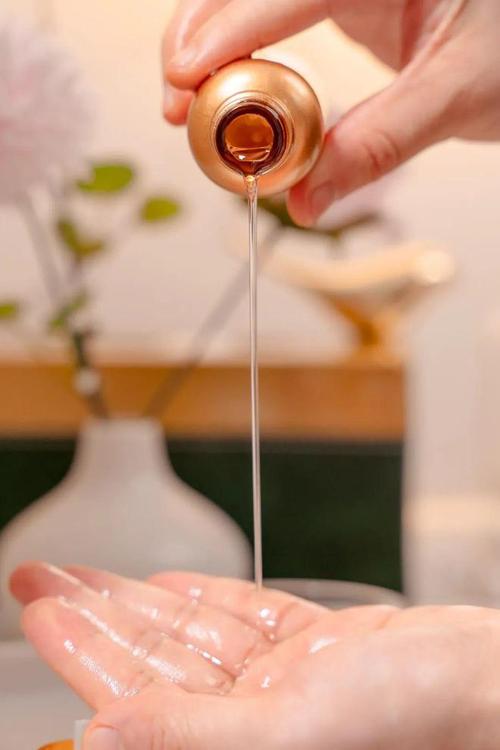 亚洲精品少妇50p的相关介绍