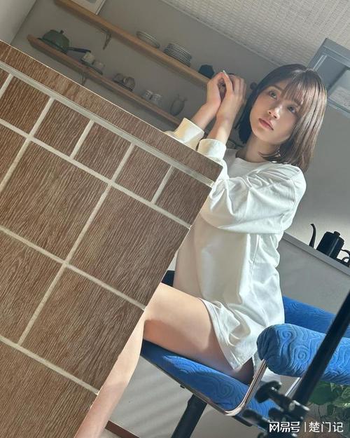 激情伊人五月天久久综合的相关介绍