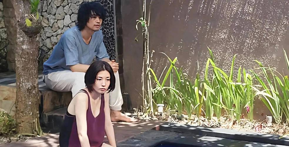 人妻酒店自拍的相关介绍