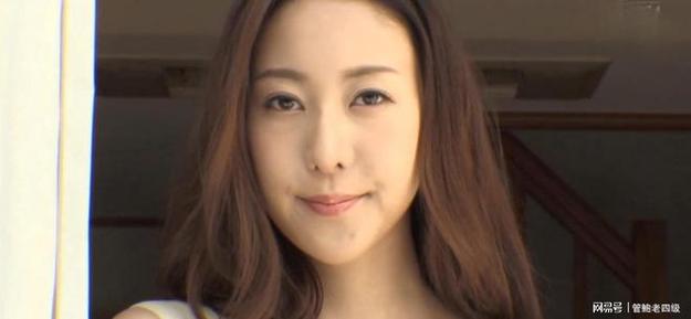 18岁女rapperdisssubs免费的相关介绍