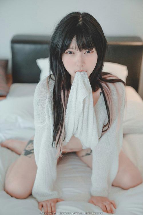 丰满的女秘书在线观看的相关介绍