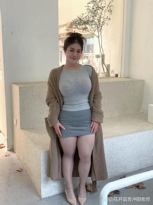 少妇激情二区的相关介绍