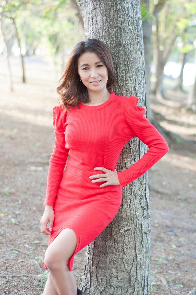 97人妻少妇熟女av天堂影院的相关介绍