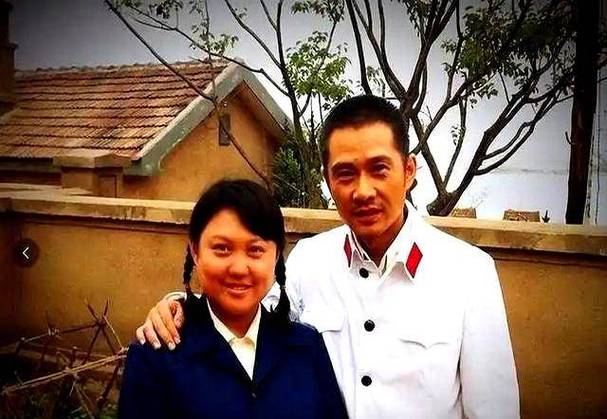 偷窥欧美名模大尺度的相关介绍