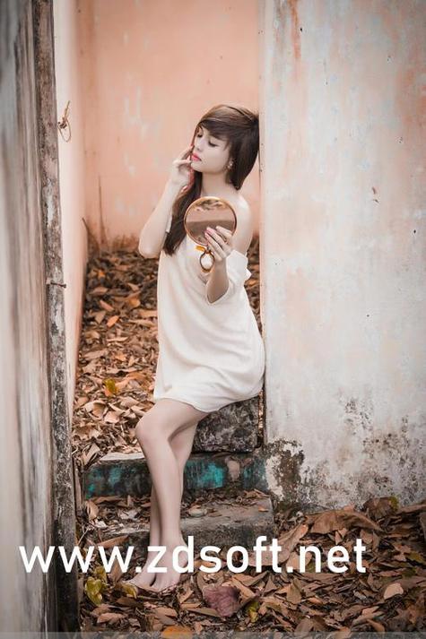 淫淫人妻少妇的相关介绍