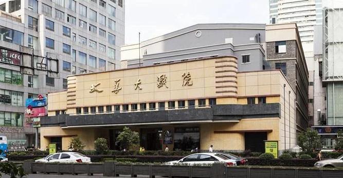 极速影院精简版下的相关介绍