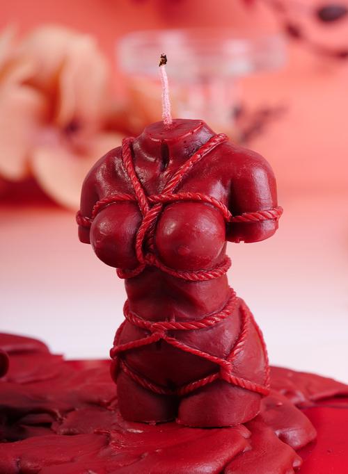 操美女少妇出白浆的相关介绍