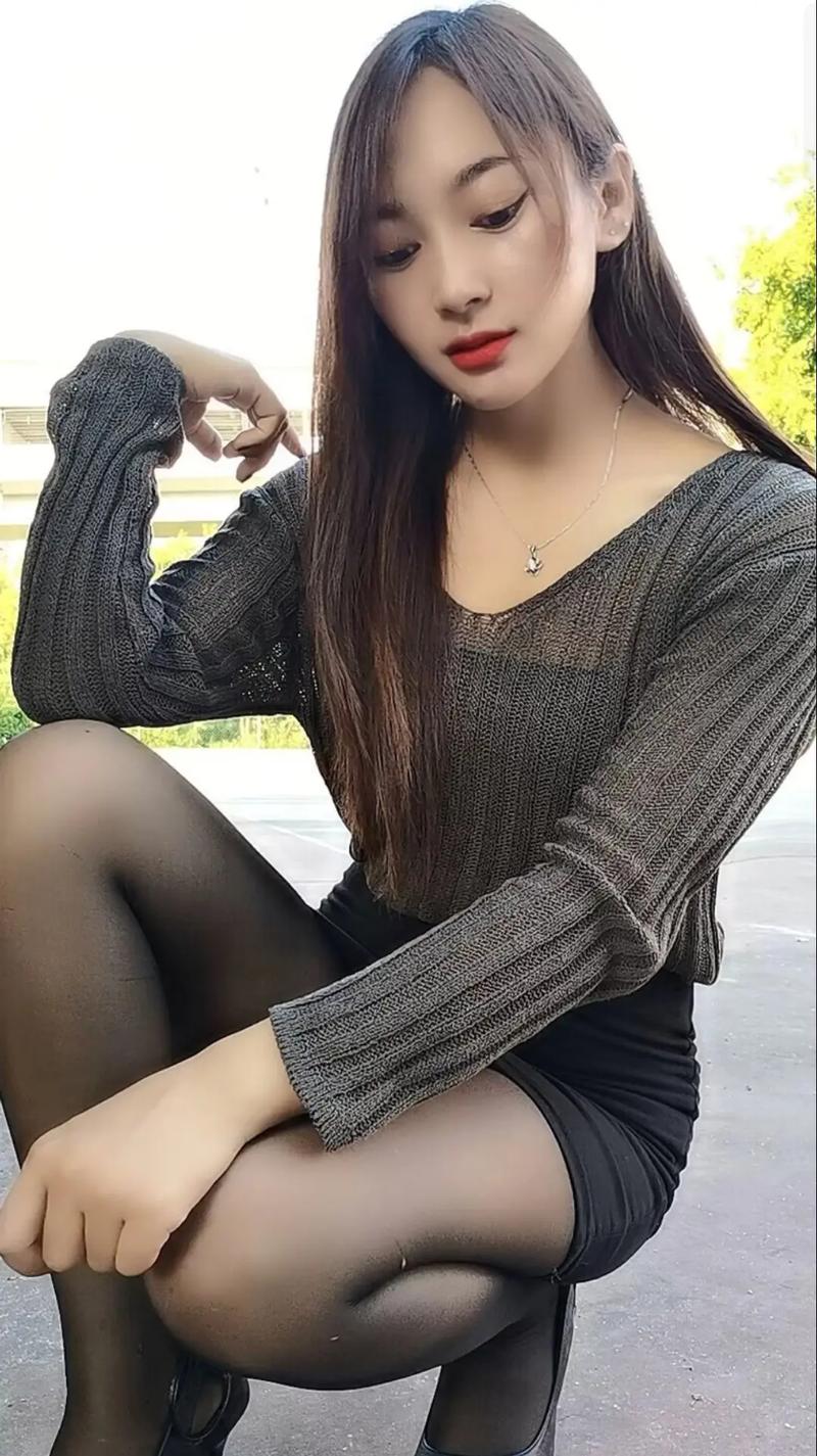 动漫美女黄文的相关介绍